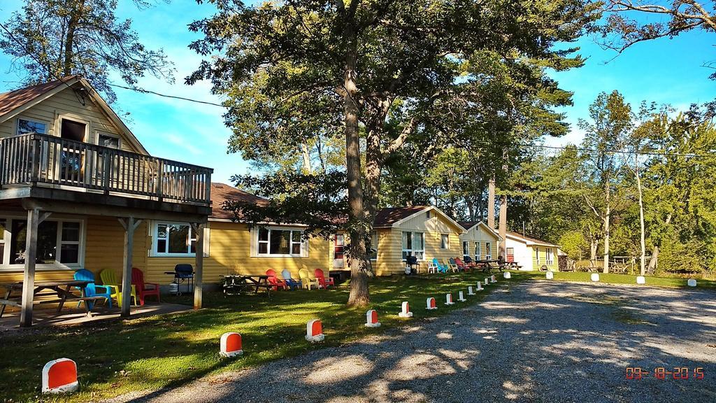Sunrise Resort Buckhorn Exterior photo