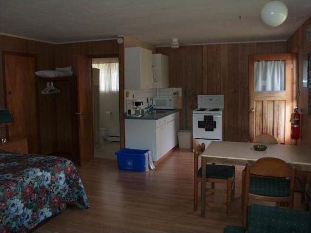 Sunrise Resort Buckhorn Room photo